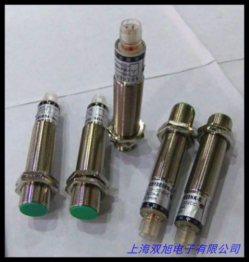 接近開關(guān) 可定制方形接近光電開關(guān)感應(yīng)器 防爆直流接近開關(guān)傳感器