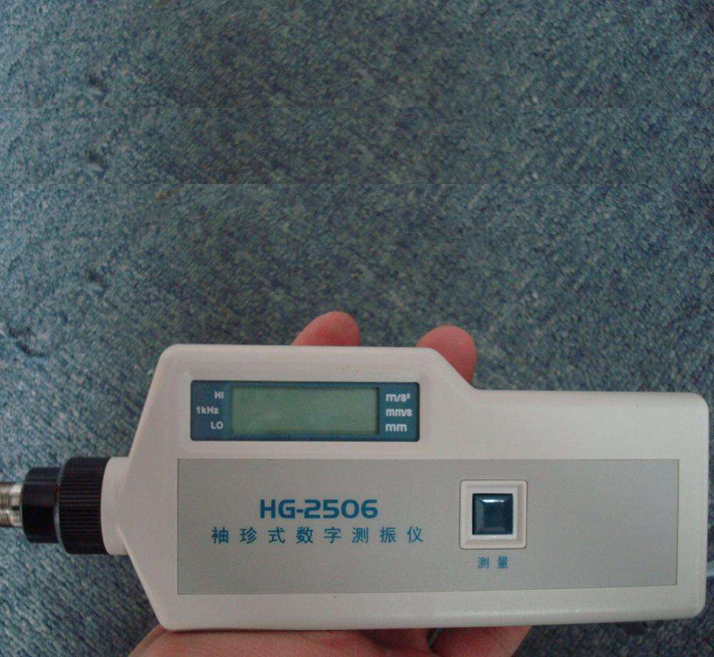 廠家直銷EMT220/HG2502測振儀 袖珍式測振測溫儀VM-63C測振儀