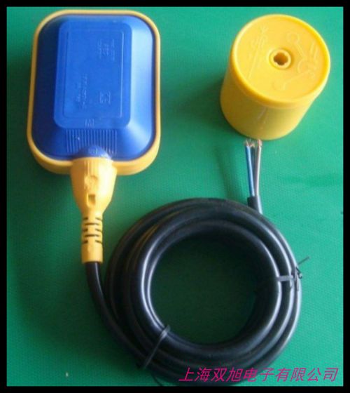 TK-UQK-01~03型浮球液位控制器
